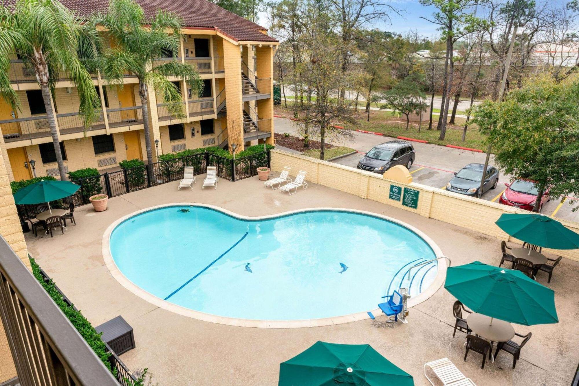 Hotel Super 8 By Wyndham The Woodlands North Zewnętrze zdjęcie