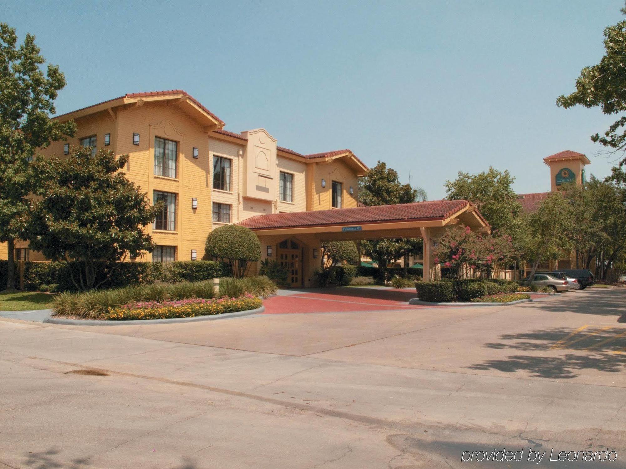 Hotel Super 8 By Wyndham The Woodlands North Zewnętrze zdjęcie